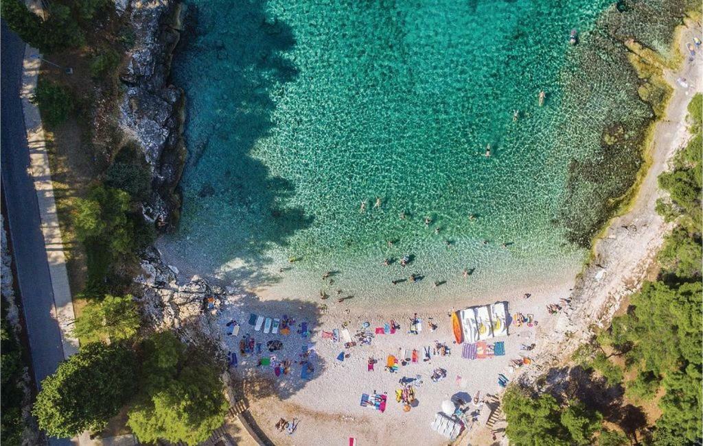 Romantic Pop Pula Exteriér fotografie